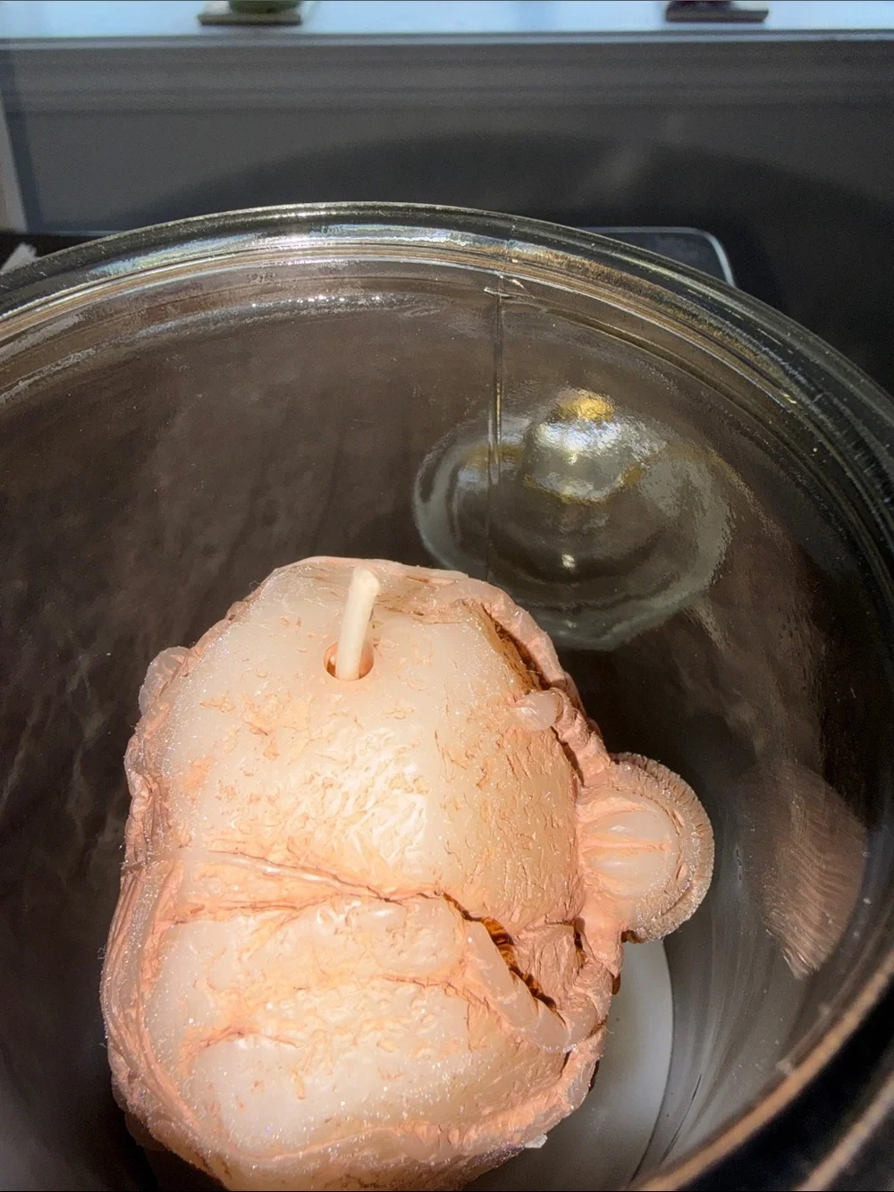 Threshold decorative jar